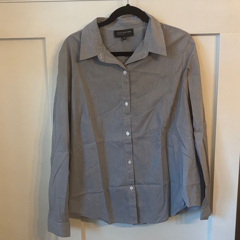 Jones New York Blue Striped Button-Down Shirt